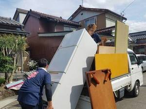 富山県で粗大ゴミの処分にお困りなら県内全域即日対応の便利屋お助け本舗富山一番町店