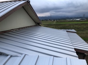 富山県富山市で古くなったトタン屋根をリフォーム